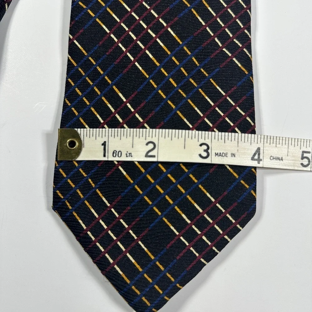Men’s Zanzara Carnaval De Venise Silk Necktie
NWT - Picture 3 of 5
